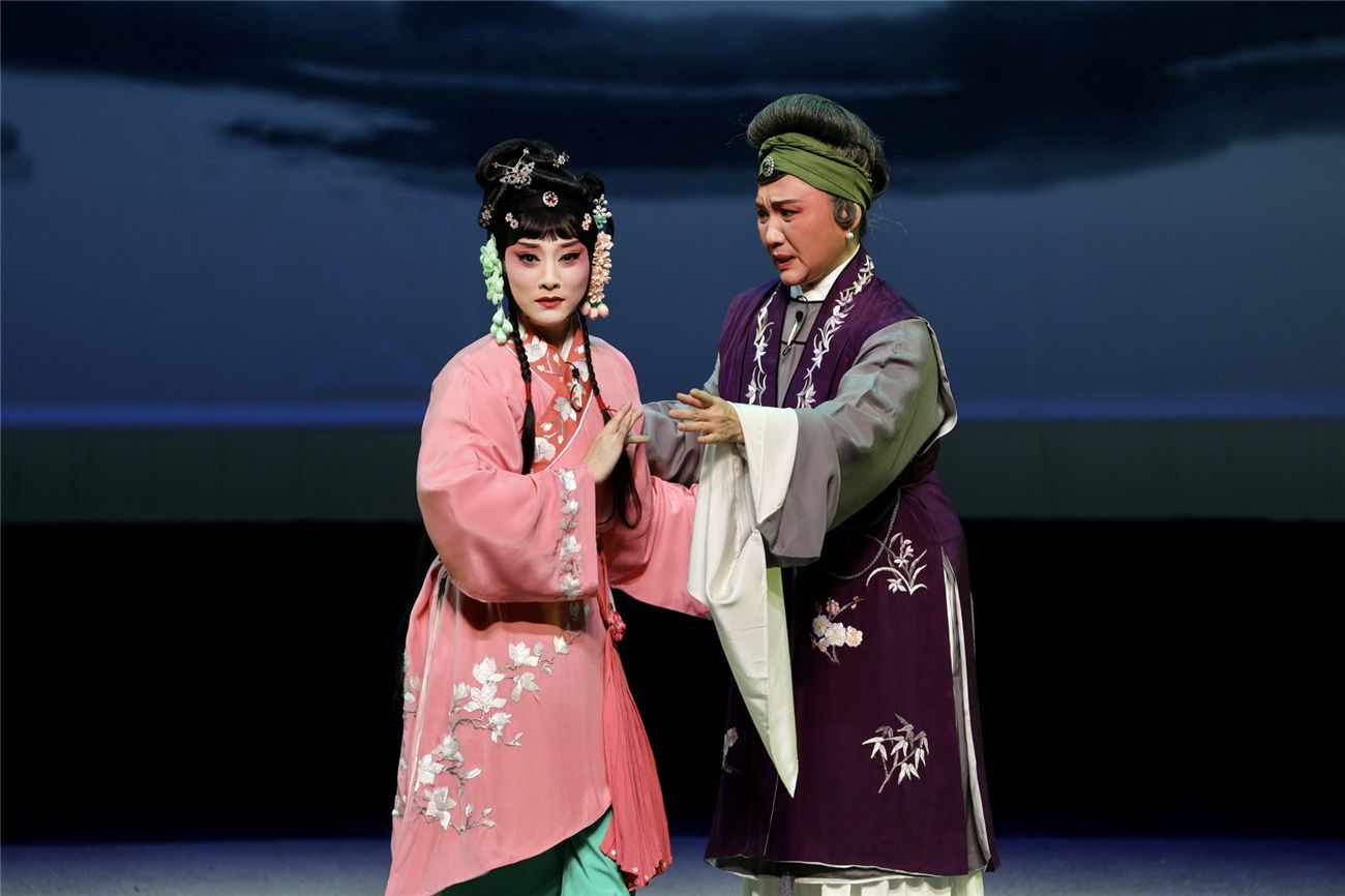 青春版拜月记古老湘剧与现代审美融合