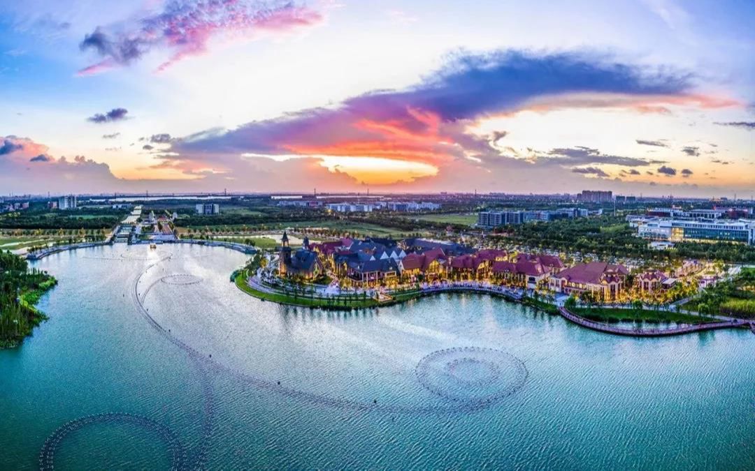 关注新华日报头版聚焦昆山高新区国批十周年