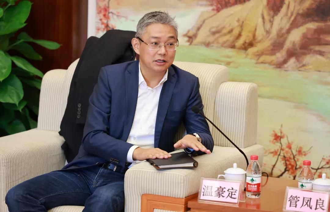 管凤良会见通力电梯集团高管