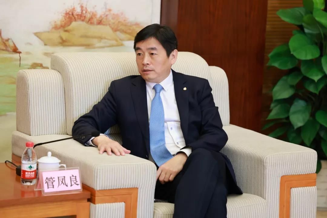 管凤良会见通力电梯集团高管