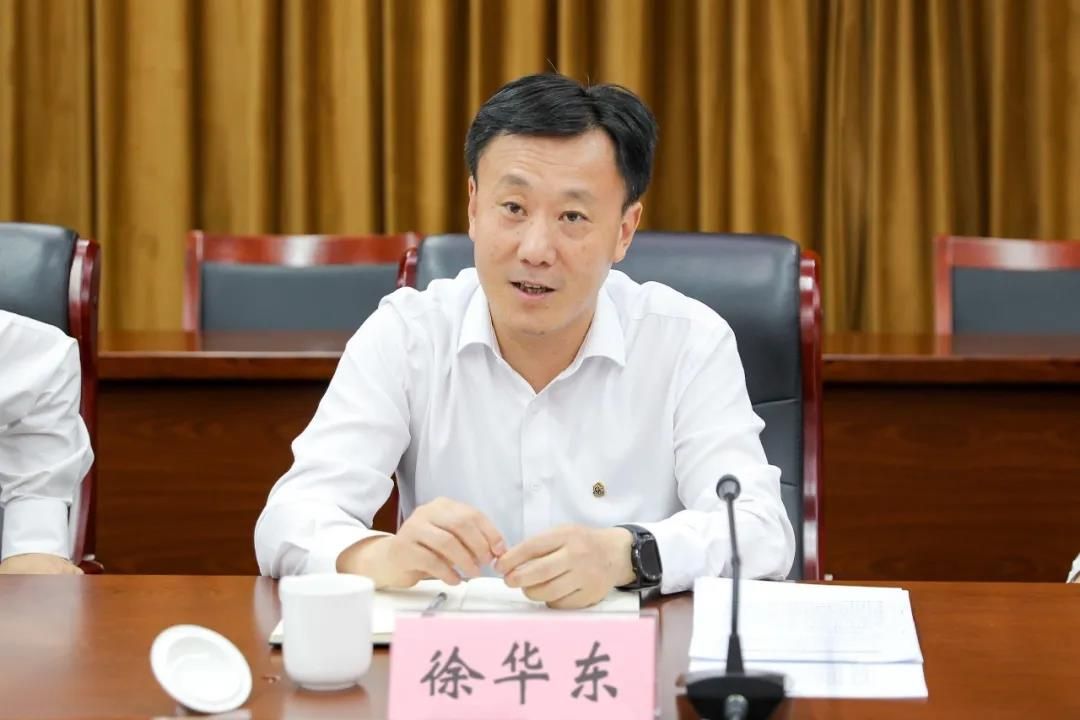 市委副书记,政法委书记徐华东带队来我镇督查宅基地改革试点工作