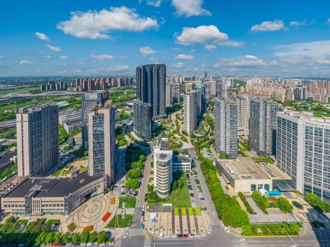 瞄准楼宇经济,花桥研祥国际金融中心,建滔广场,双联国际等一座座高端