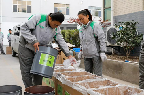 巨仲电子.jpg 巨仲电子.jpg